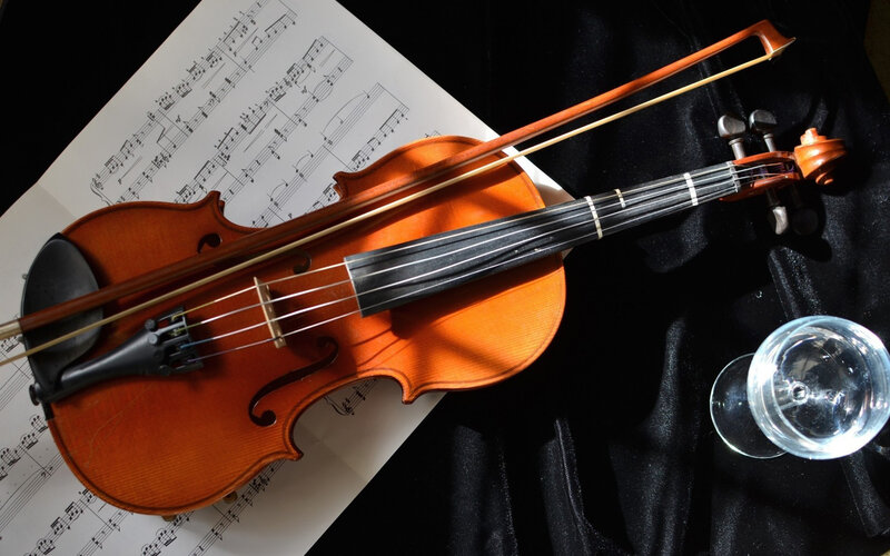 Violin on Sheet Music — Brown, Dramatic, Photograph, Sheet Music, Bow, Glass