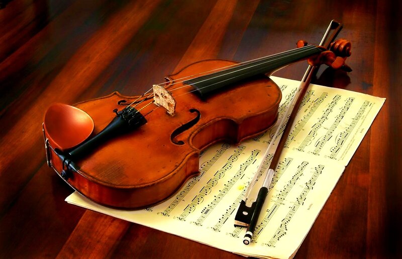 Violin on Sheet Music — Brown, Dramatic, Photograph