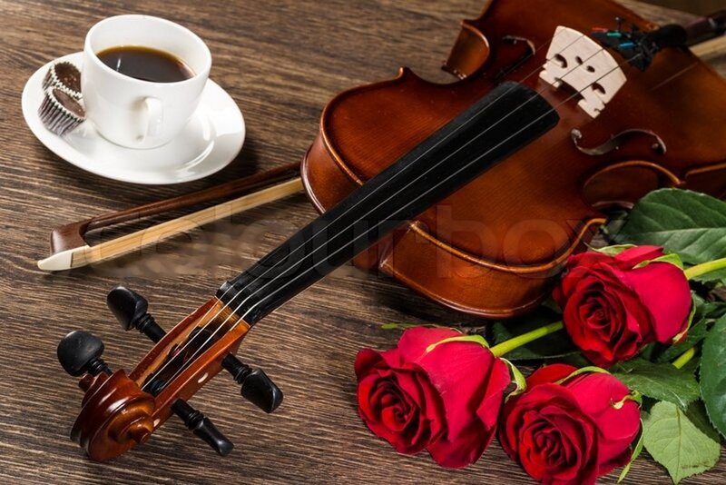 Violin with Roses and Coffee — Brown