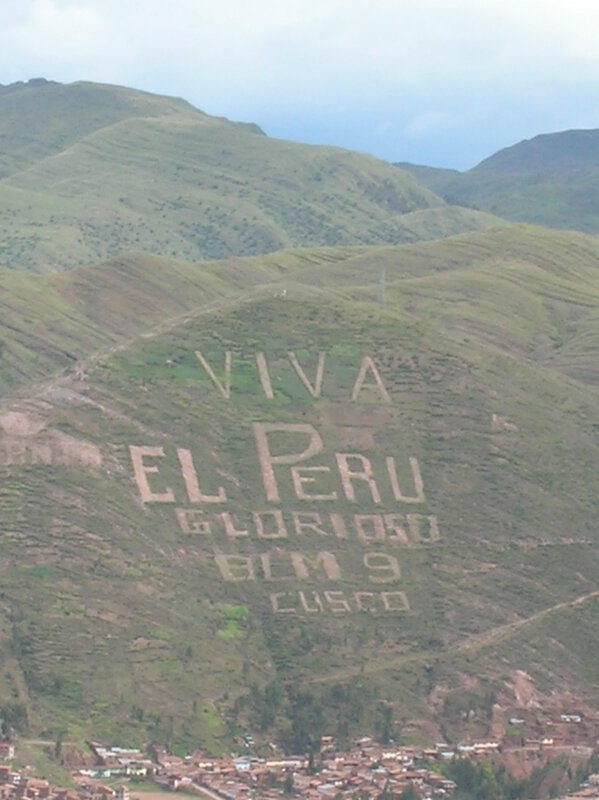 Viva el Peru sign on a hillside