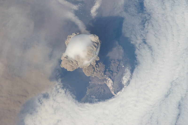 Volcanic Eruption Cloud — Gray, Dramatic, Photograph, Clouds