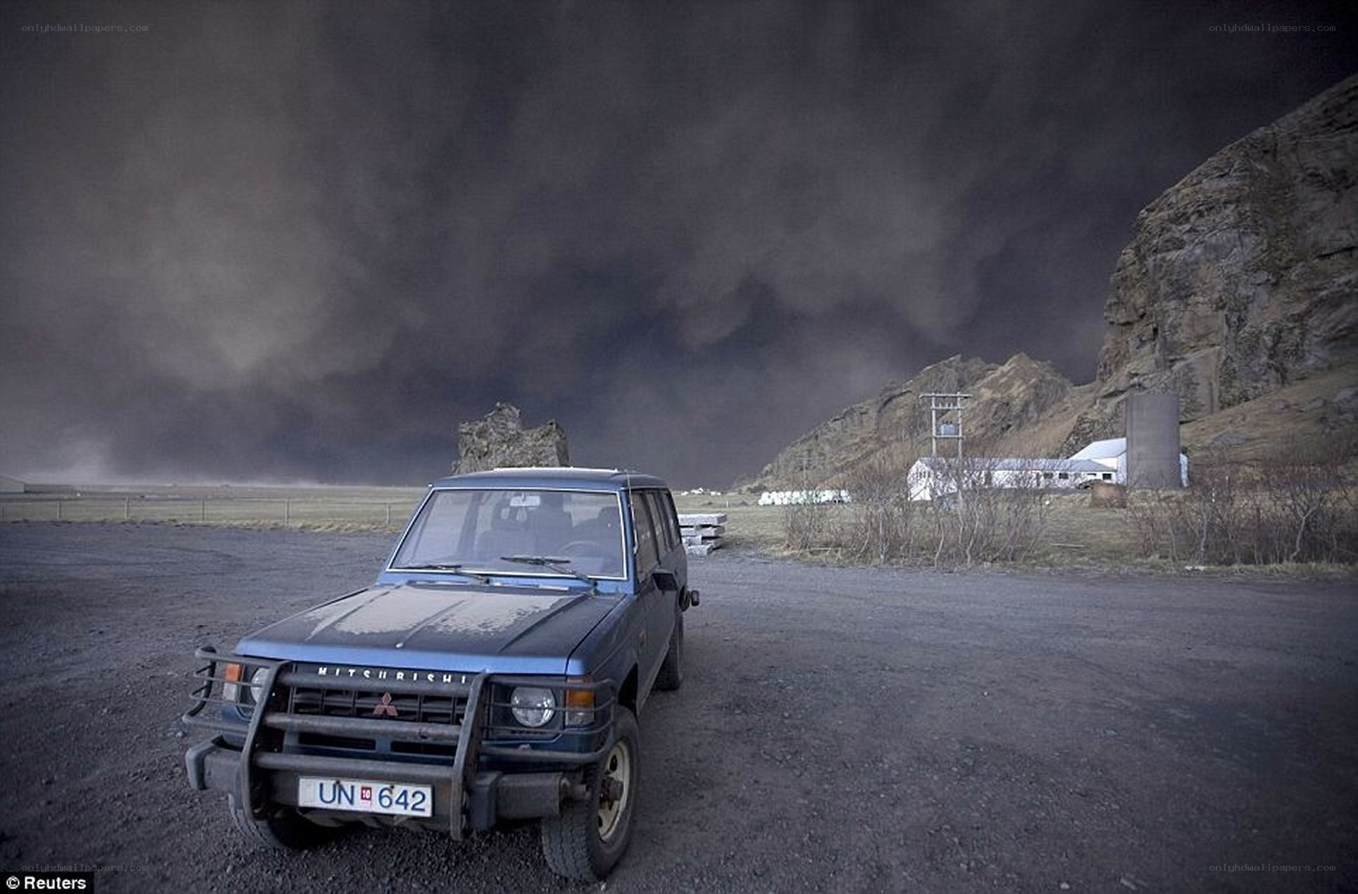 Volcanic eruption near farm