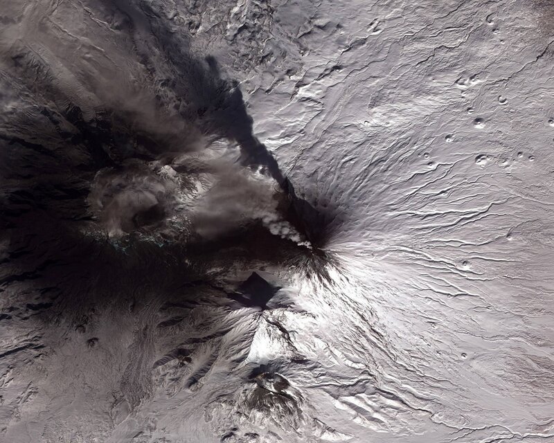 Volcanic Eruption Plume — Gray, Dramatic, Photograph, Ash Cloud