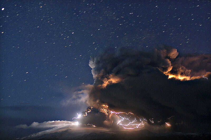 Volcanic eruption with lightning