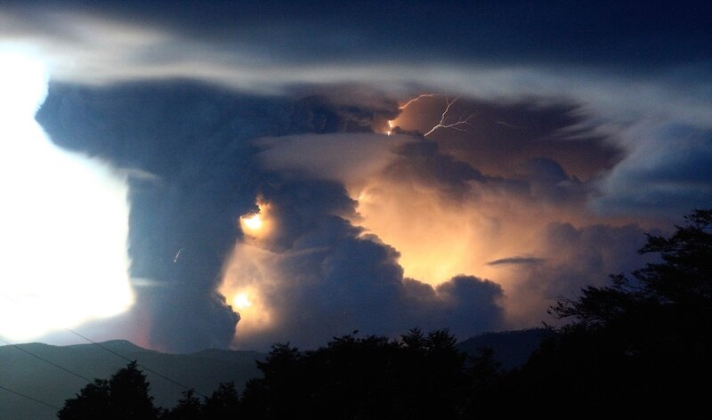 Volcanic eruption with lightning