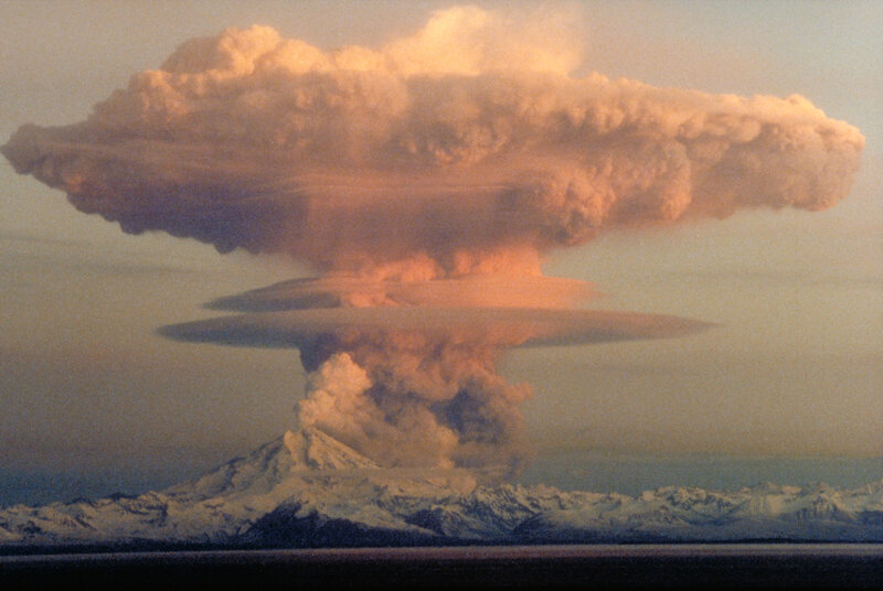 Volcanic eruption with mushroom cloud