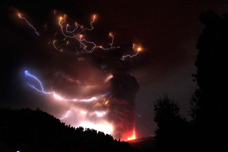 Volcanic lightning storm