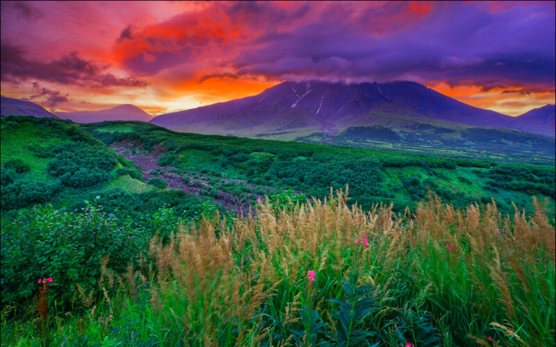 Volcanic Mountain Landscape — Green