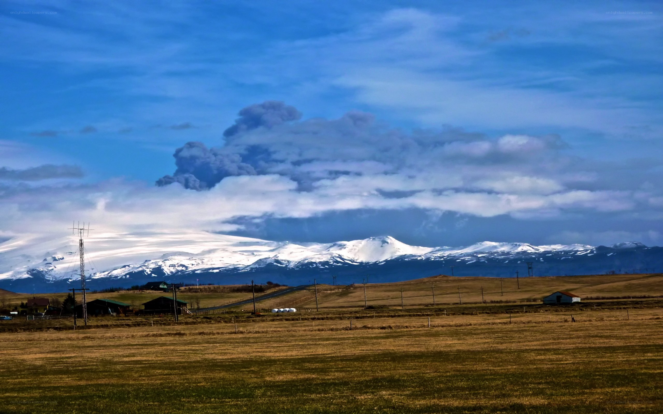 Volcano erupting in Iceland