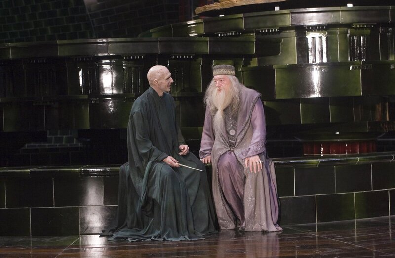 Voldemort and Dumbledore in the Ministry