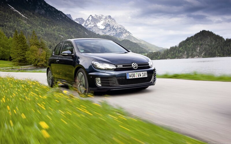 Volkswagen Golf GTD on a scenic road