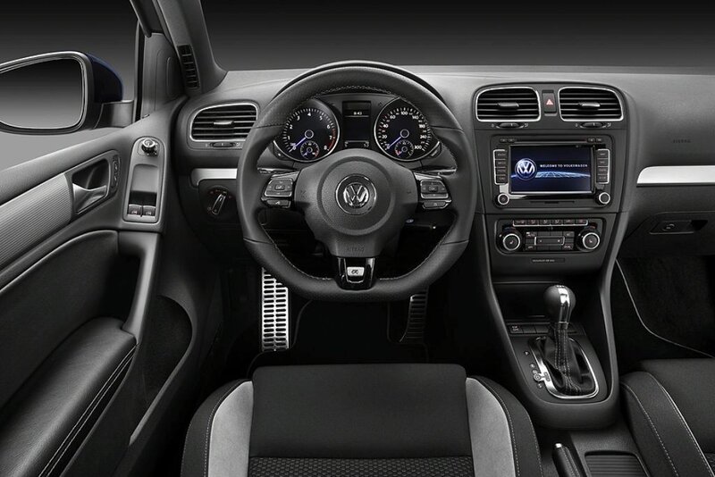 Volkswagen Golf GTI interior