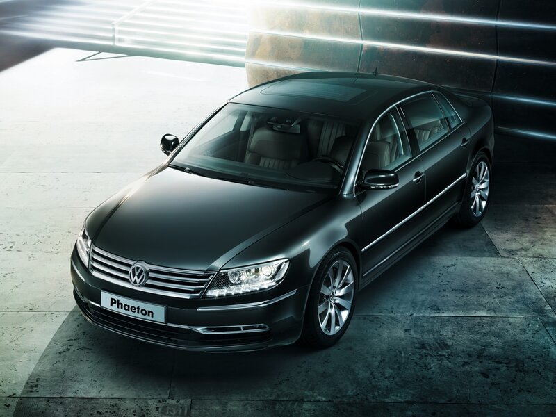 Volkswagen Phaeton sedan