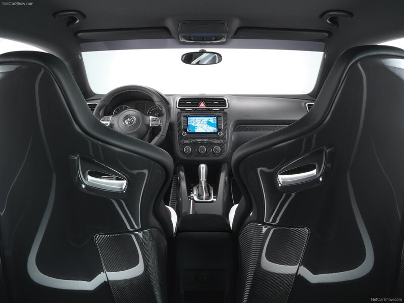 Volkswagen R-Coupe interior