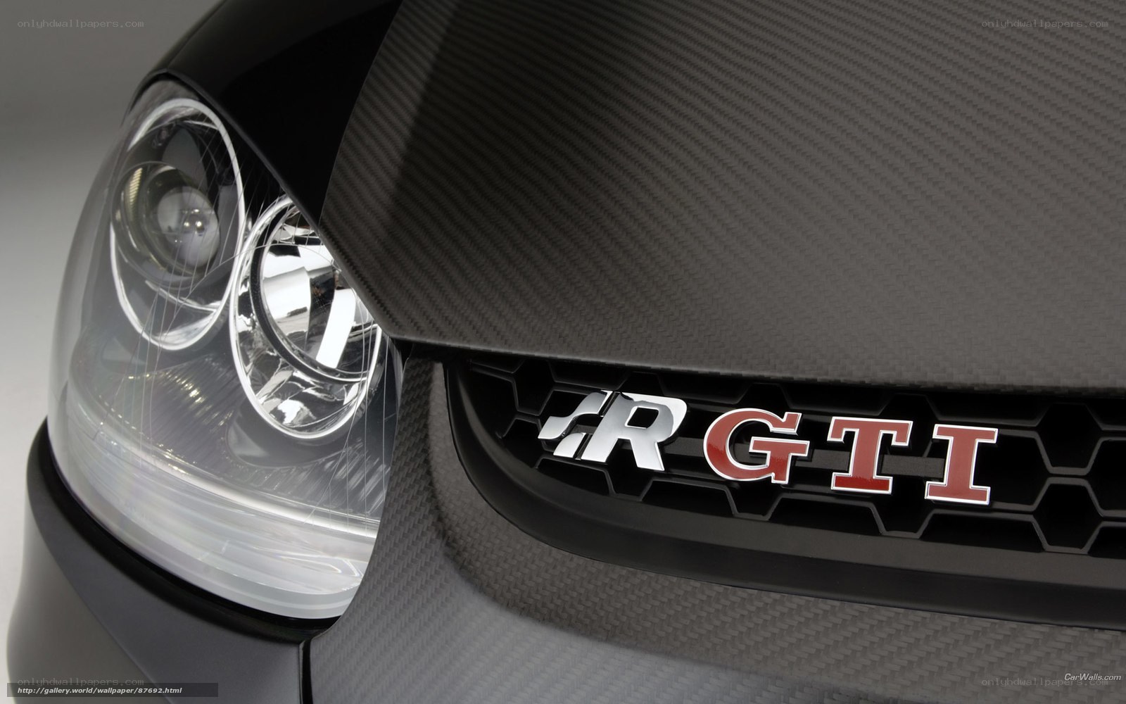 Volkswagen R GTI front emblem