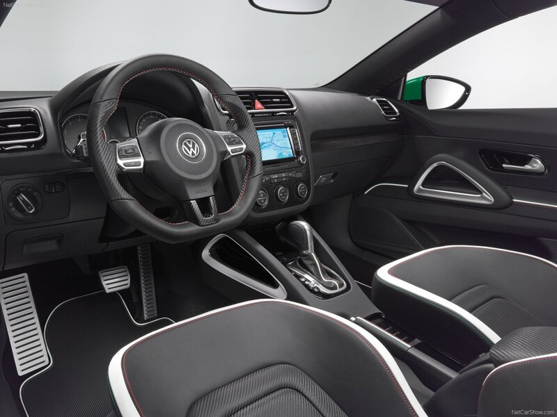 Volkswagen Scirocco R interior