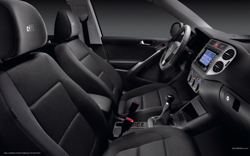 Volkswagen Tiguan interior