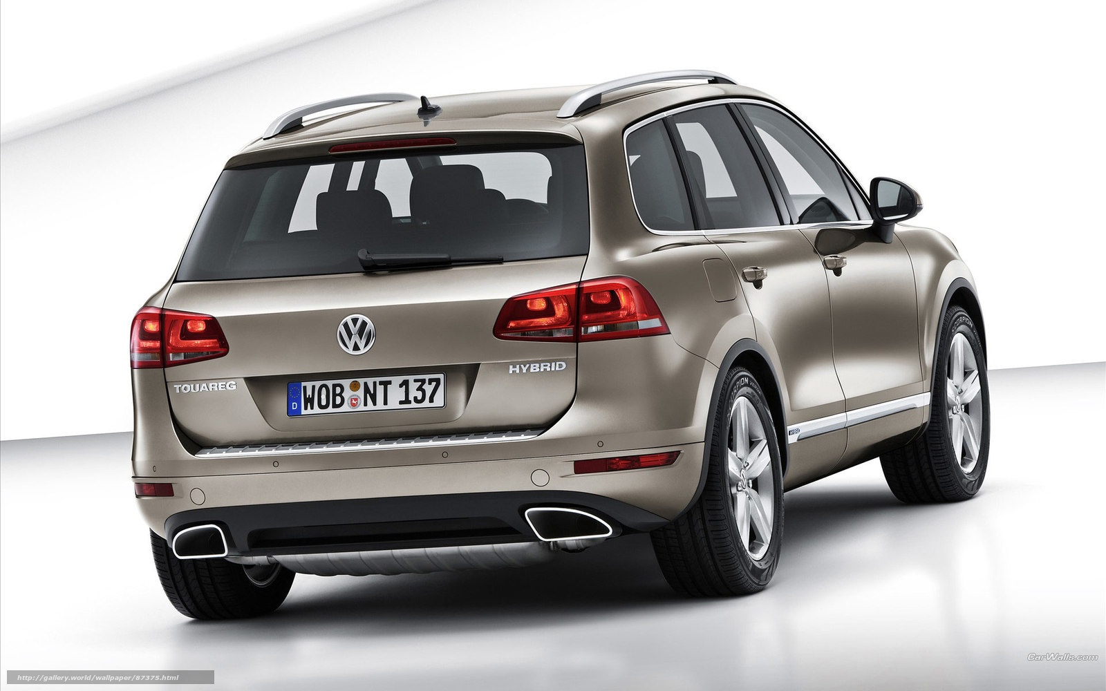 Volkswagen Touareg Hybrid rear view
