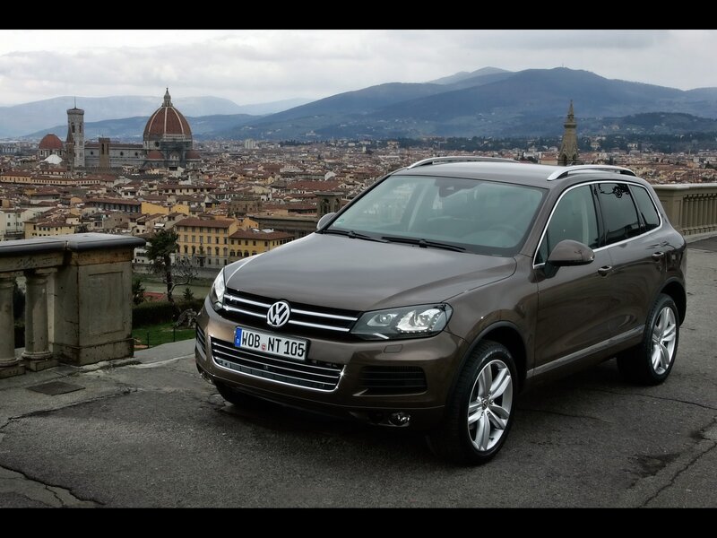 Volkswagen Touareg in Florence