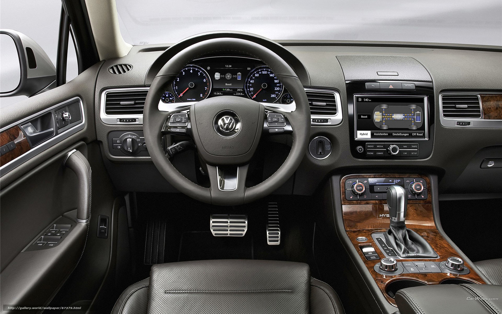 Volkswagen Touareg interior