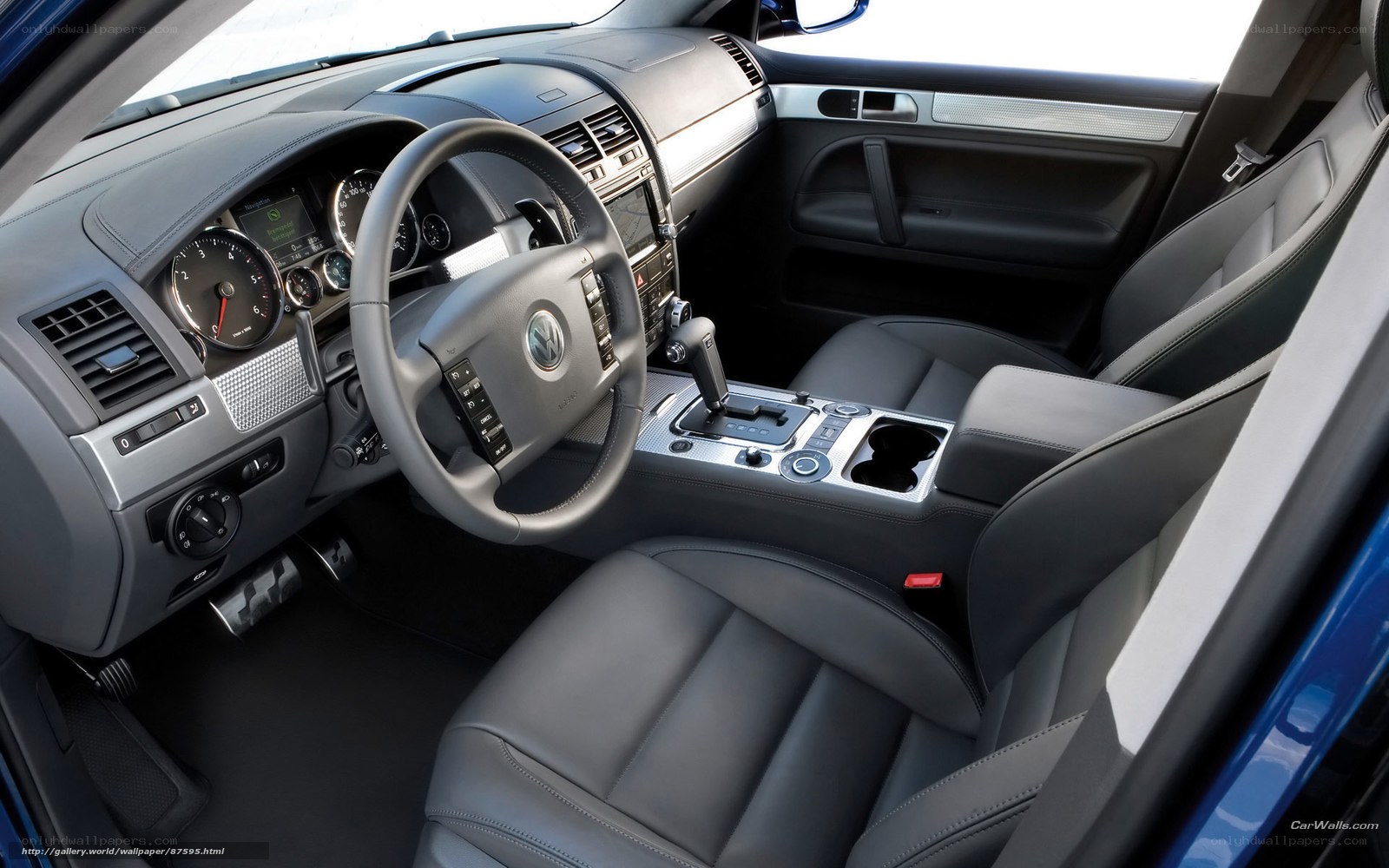Volkswagen Touareg interior