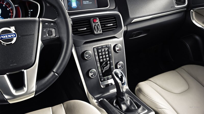 Volvo Car Interior — Black, Neutral, Photograph, Steering Wheel