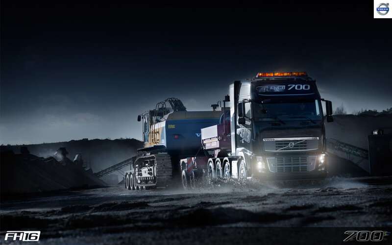 Volvo FH16 truck at night