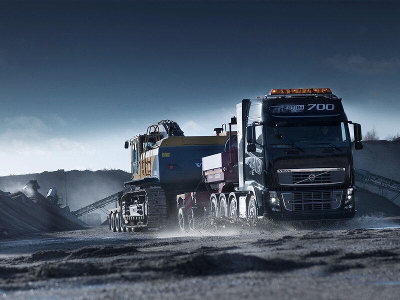 Volvo FH16 Truck — Black, Dramatic