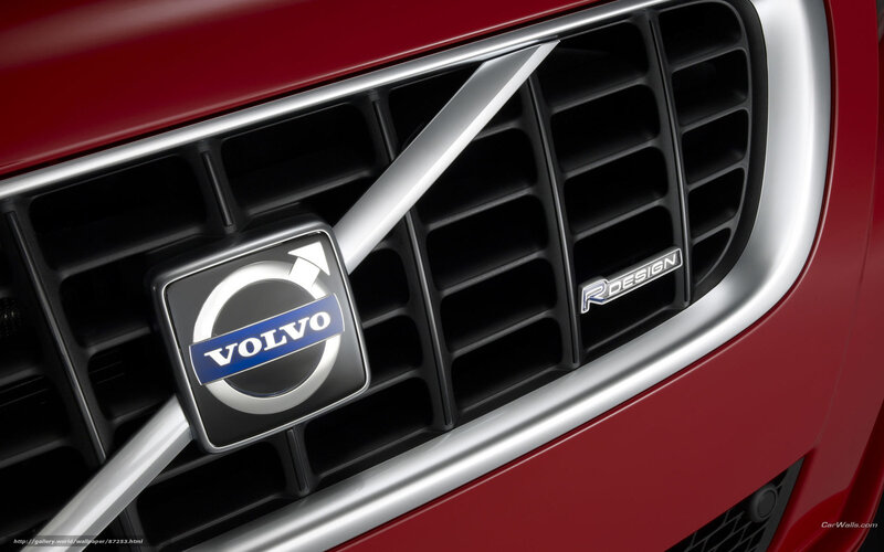 Volvo grille with R-Design badge