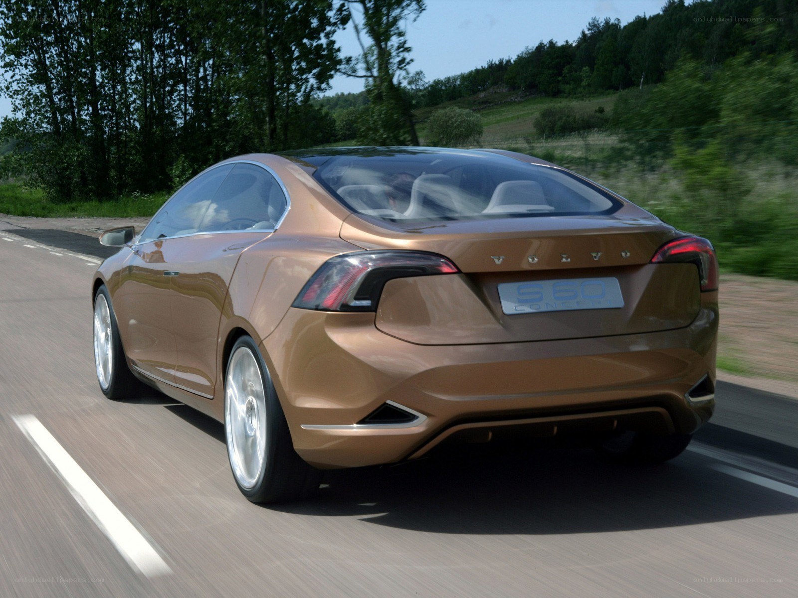 Volvo S60 Concept in motion