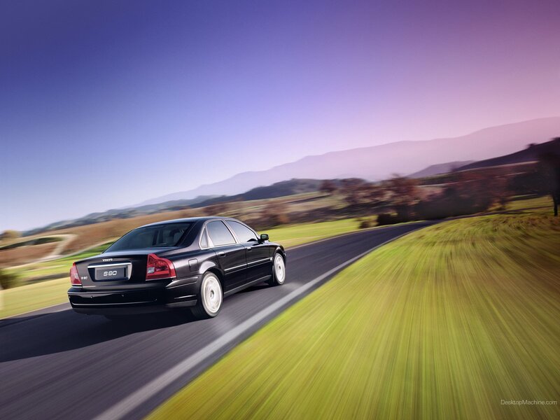 Volvo S80 on a country road