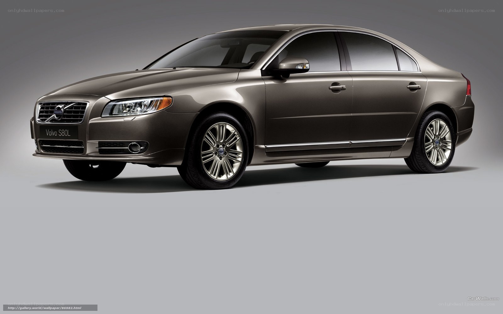 Volvo S80L sedan