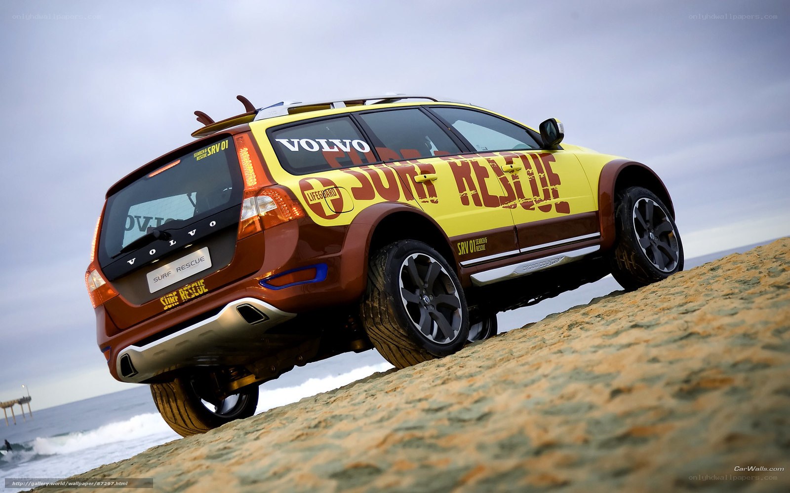 Volvo Surf Rescue concept car