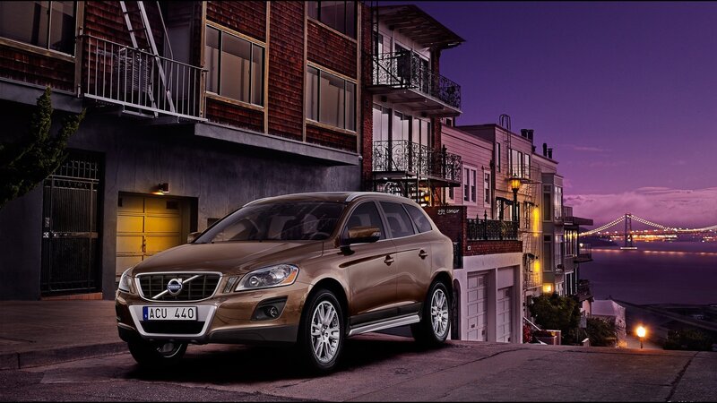 Volvo XC60 on a city street
