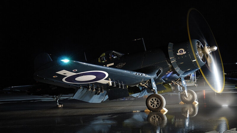 Vought F4u Corsair — Black