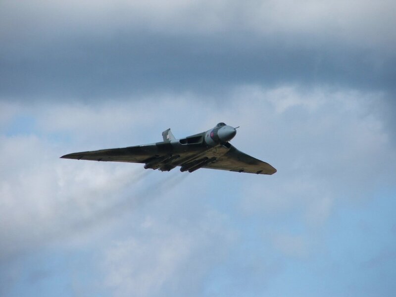 Vulcan bomber in flight