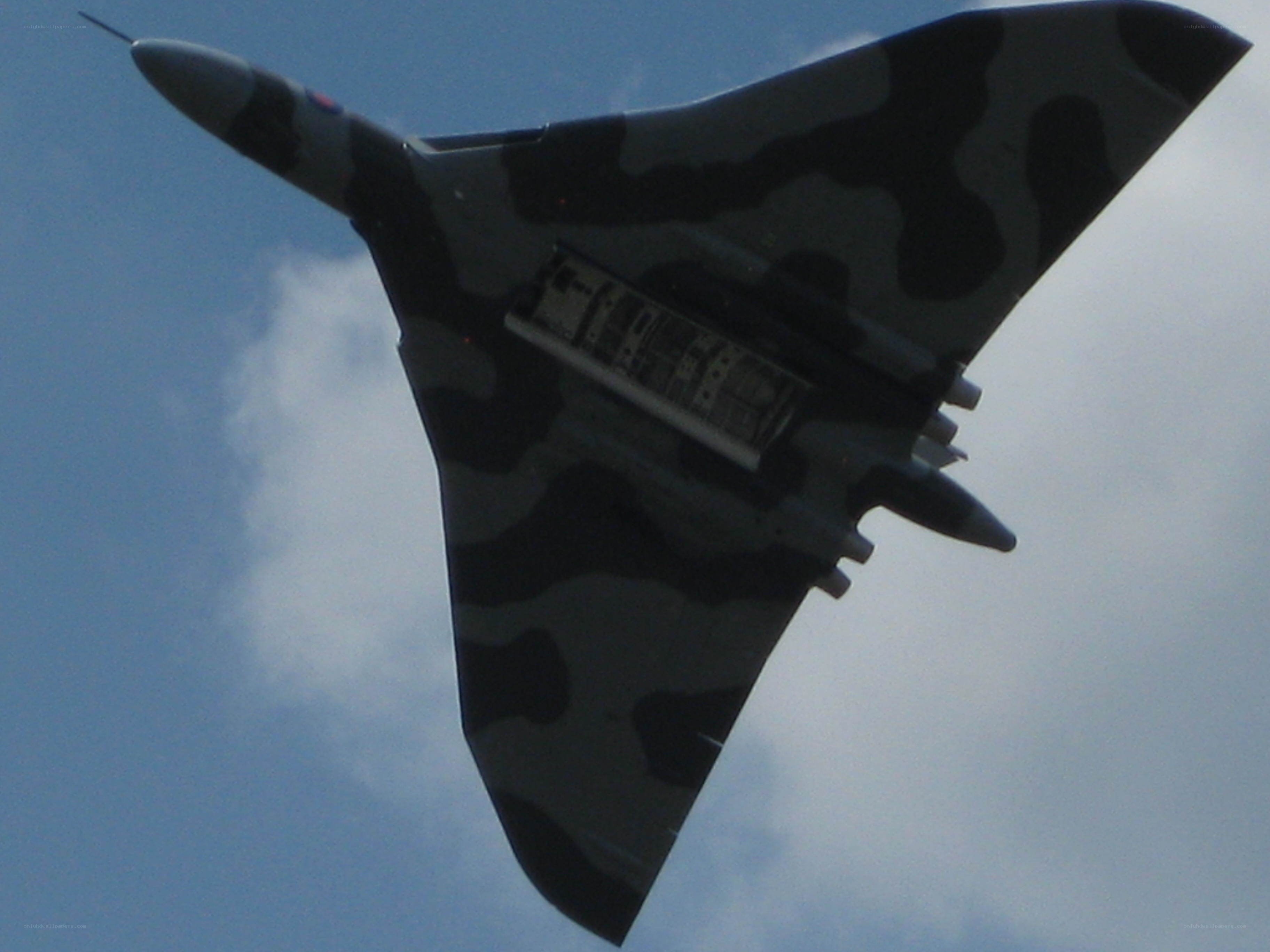 Vulcan bomber in flight