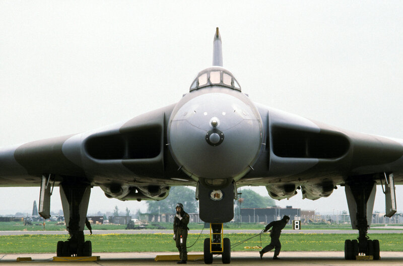 Vulcan bomber on tarmac