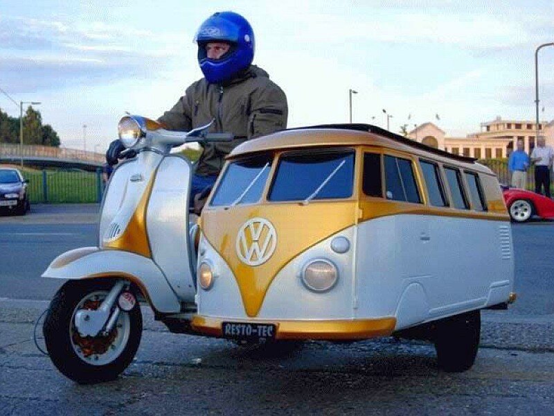 VW Bus sidecar scooter