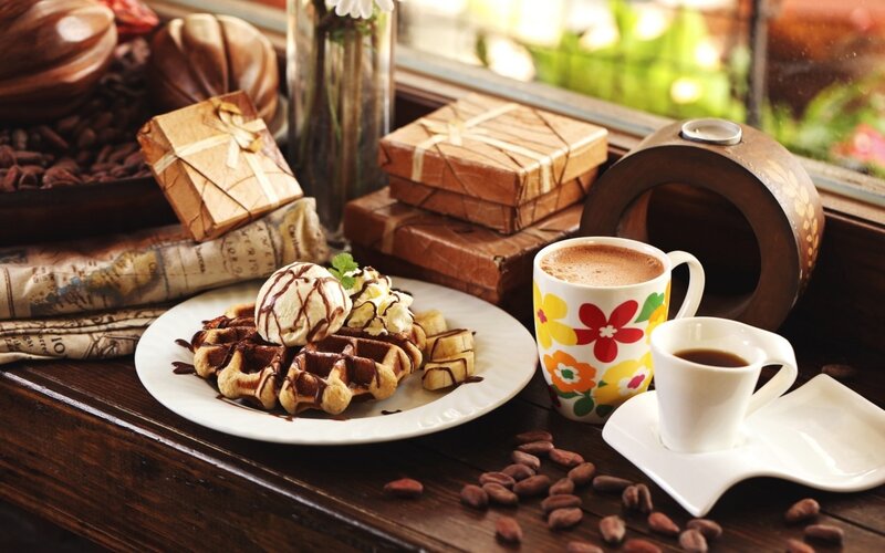 Waffle with Ice Cream — Brown, Cozy