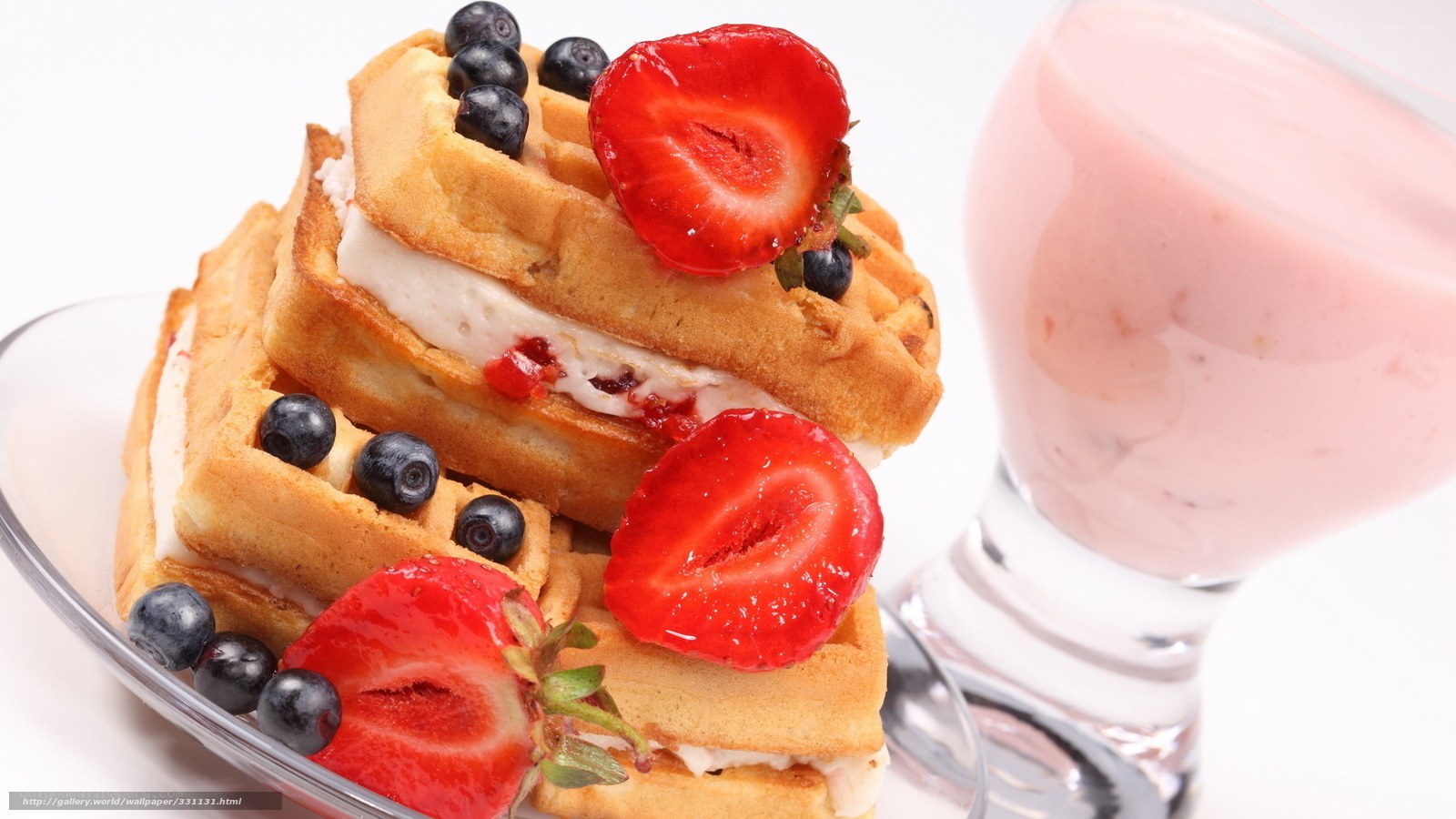 waffles with berries and cream