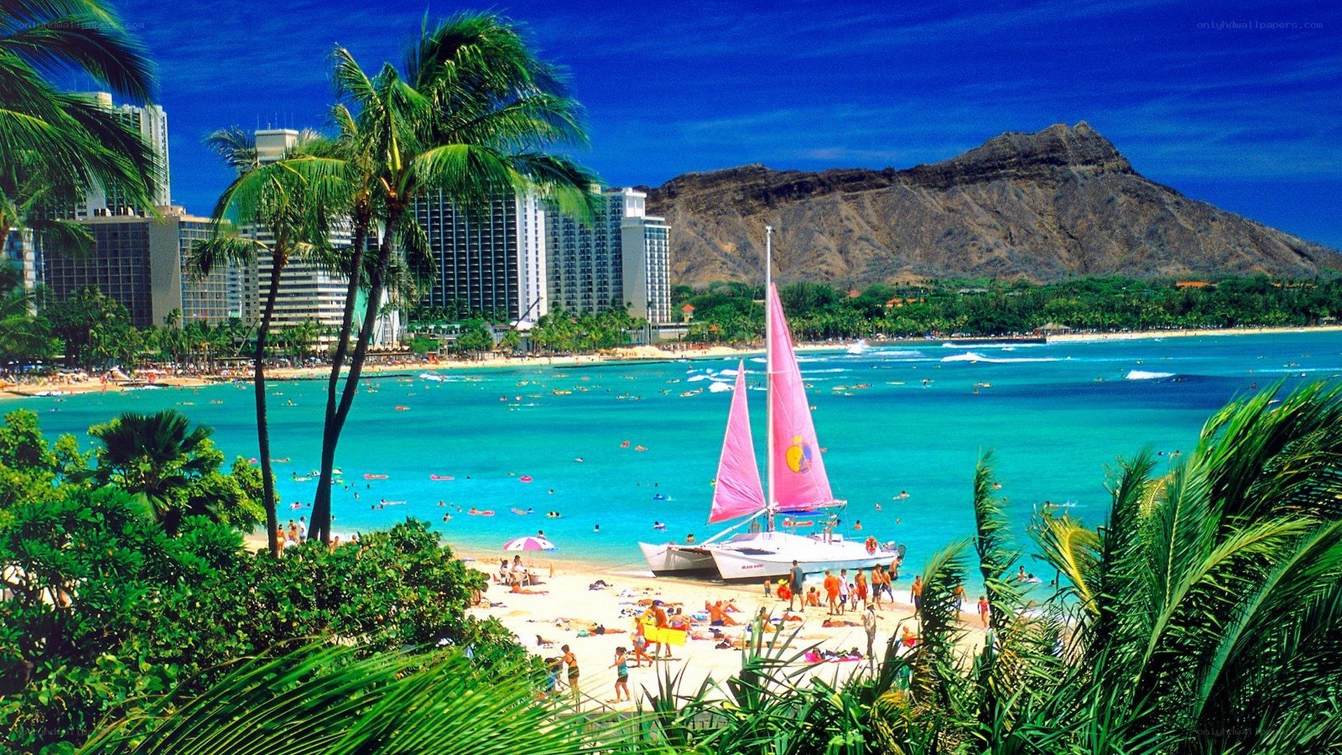 Waikiki Beach with Diamond Head