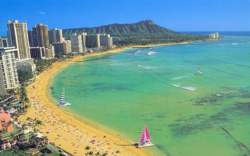 Waikiki Beach with Diamond Head