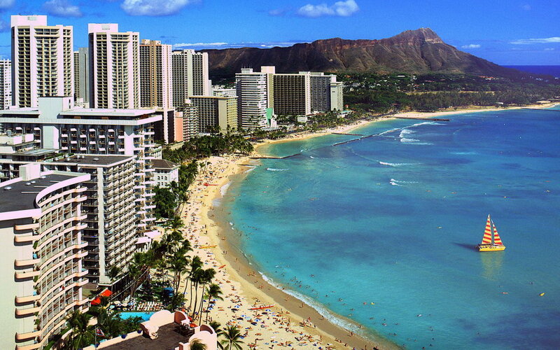 Waikiki Beach with Diamond Head