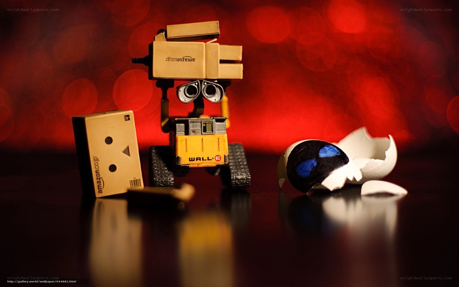 Wall-E and Eve with cardboard