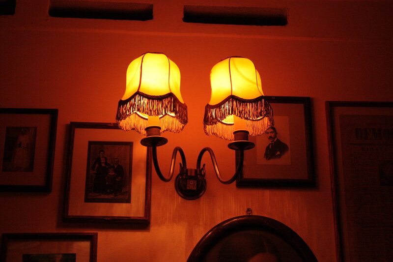Wall-mounted Lamp with Photos