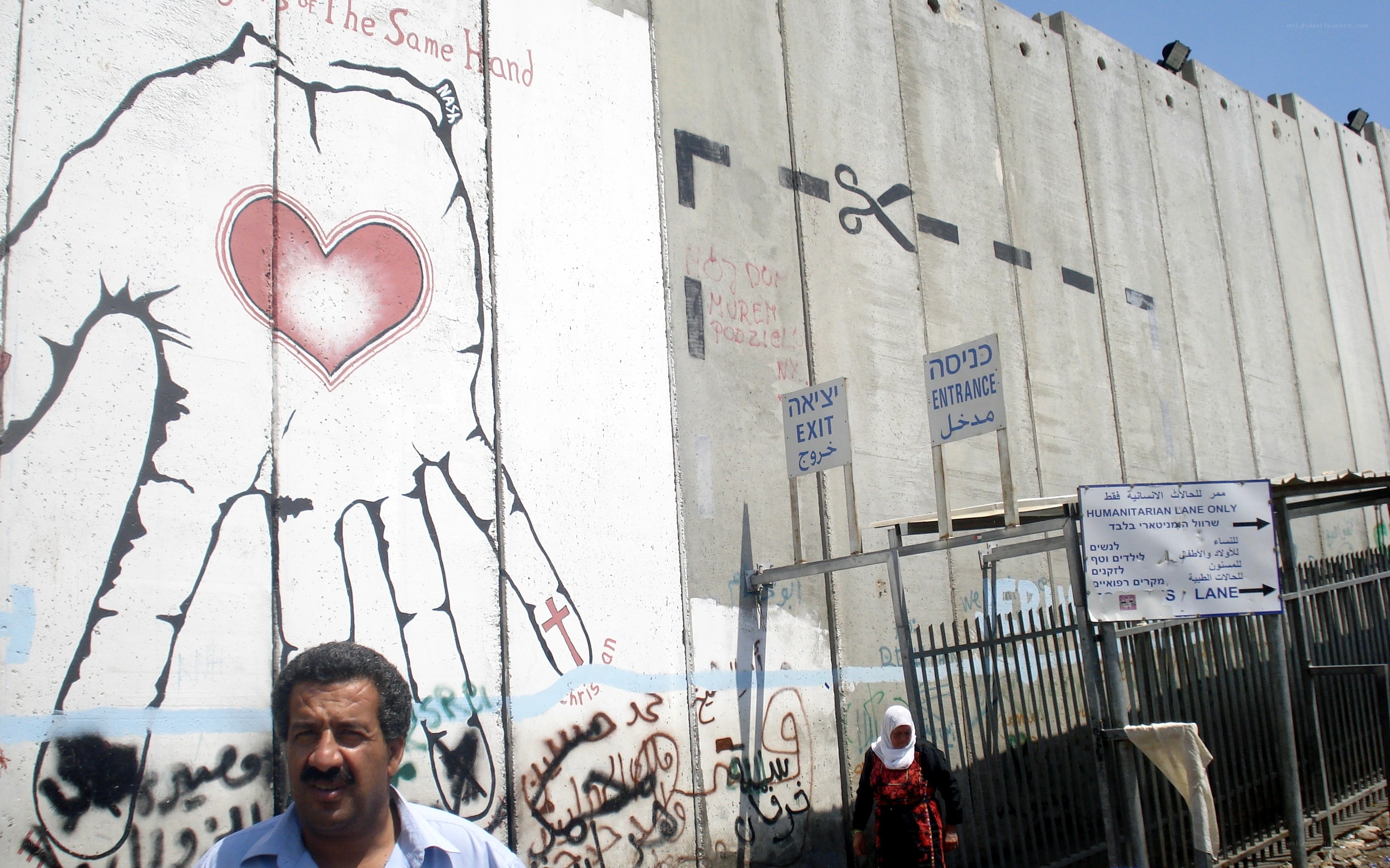 Wall with graffiti and checkpoint
