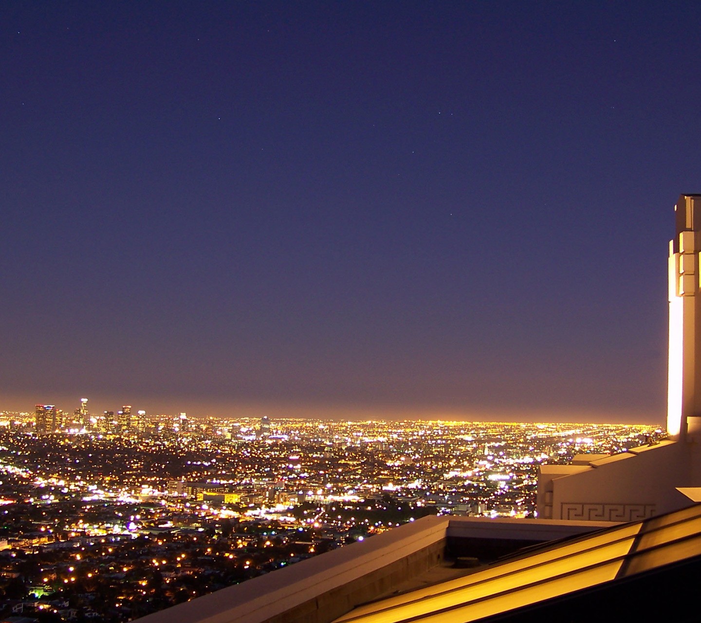 Крыша многоэтажки Лос Анджелес