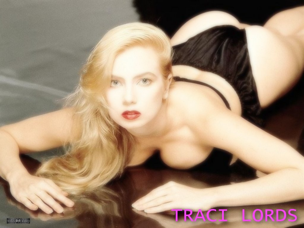 Lingerie blondes Traci Lords