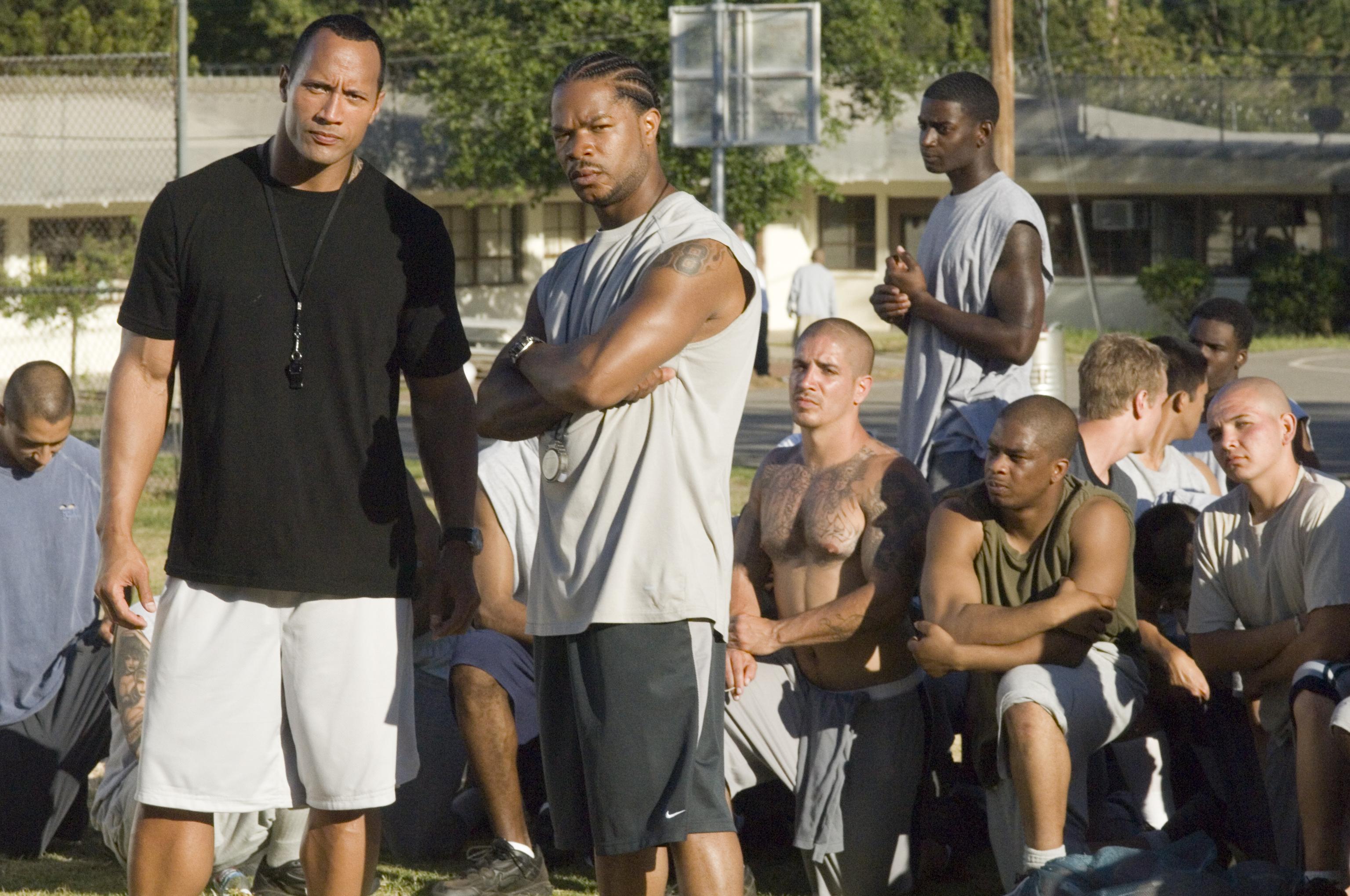 Gang org. Дуэйн Джонсон второй шанс. Дуэйн Джонсон 2006 второй шанс. Gridiron gang 2006.